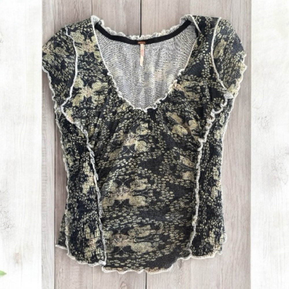 FREE PEOPLE oh my baby tee black and cream - Picture 3 of 3